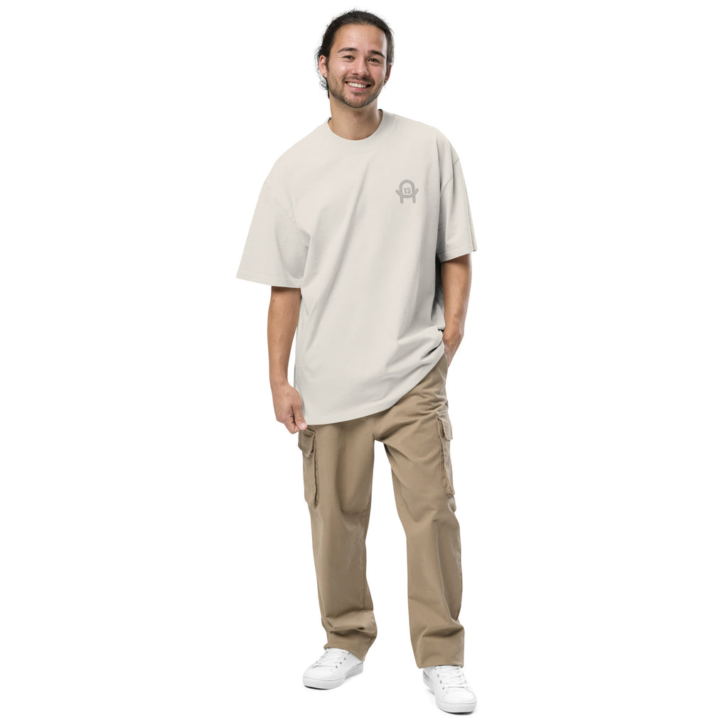Oversized Khaki T-Shirt aus schwerer Baumwolle mit gesticktem A13 Logo im Vintage Streetwear Style